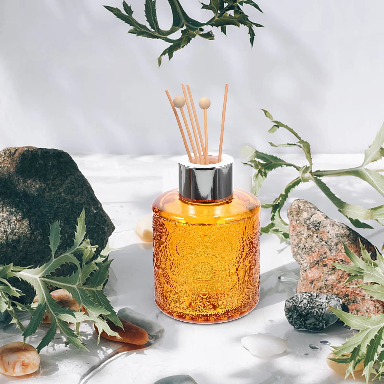 4 bottiglie di vetro per aromi, contenitori per profumi in rilievo, bottiglie per diffusori a bocca larga, contenitori per oli essenziali, ornamenti decorativi per la casa