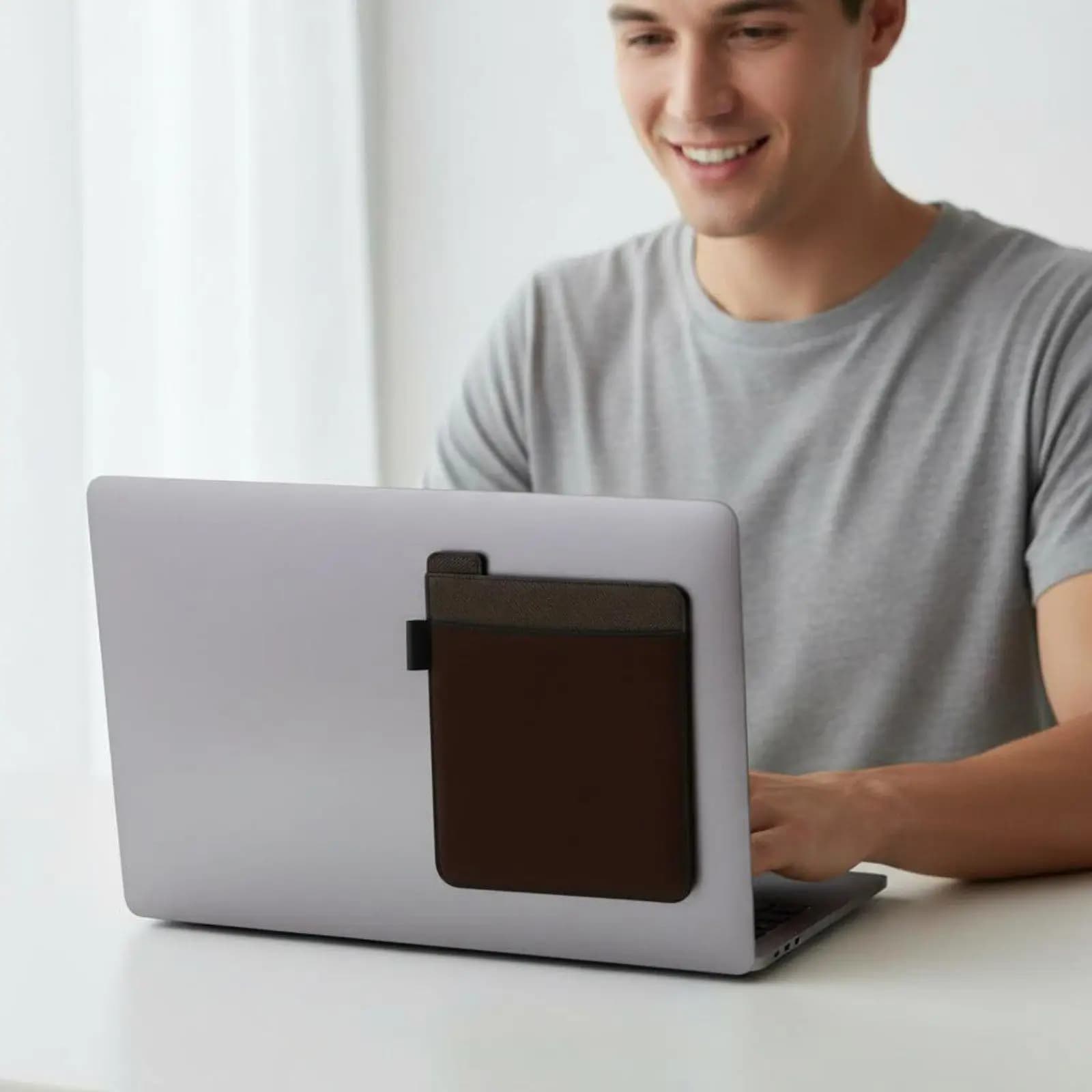 Laptop mice Holder Lightweight Laptop Back Storage Bag Hard Drives sleeve for Commuters, Students, Travel, Office, School