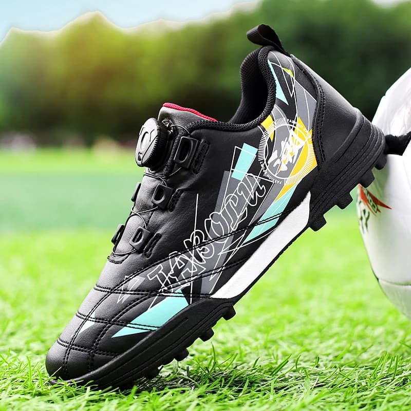 Scarpe da ginnastica per bambini scarpe da calcio per bambini scarpe da calcio antiscivolo per ragazzi e ragazze scarpe da ginnastica da calcio ultraleggere all'aperto scarpe da Futsal in pelle