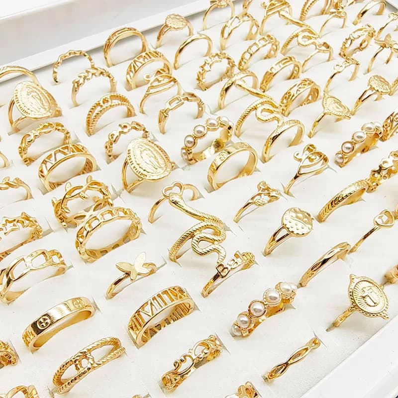30 pcs/lot Golden Color Barring Rings For Girls New Love Animal Snake Butterfly Cut Star Beads Common Ring Women's Party Worlds