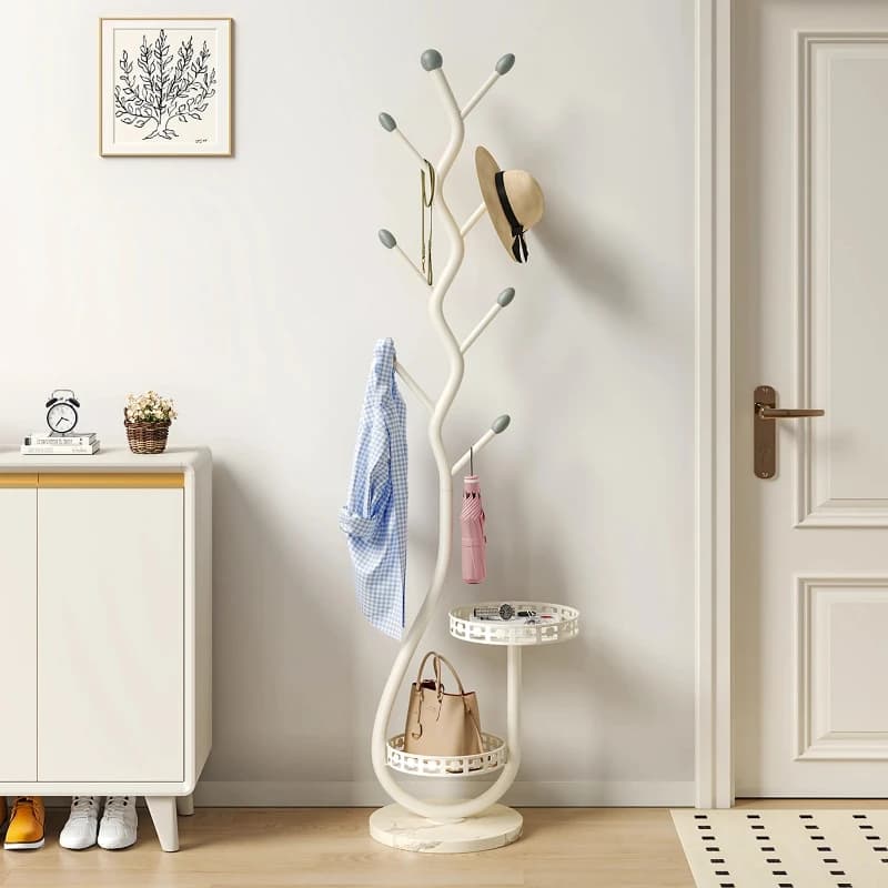 Ground coat hanger in cream style, minimalist, for the organization of clothes and inlet hats and bedroom.