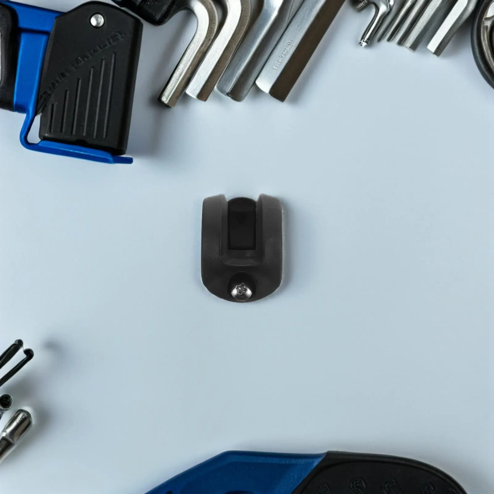Fibbia di Bloccaggio Regolabile in PVC da 29 mm con Sgancio Rapido per Pagaie da Kayak, Paddleboard e Tavole da Surf - Leggera, Portatile e Sicura