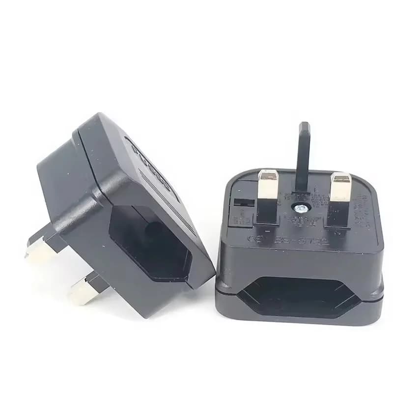 EU 2 Pin to UK 3 Pin Plug Adapter With 3A/5A/13A Fuse UK British Electrical Travel Adapter Converter Socket AC Power Cord Outlet