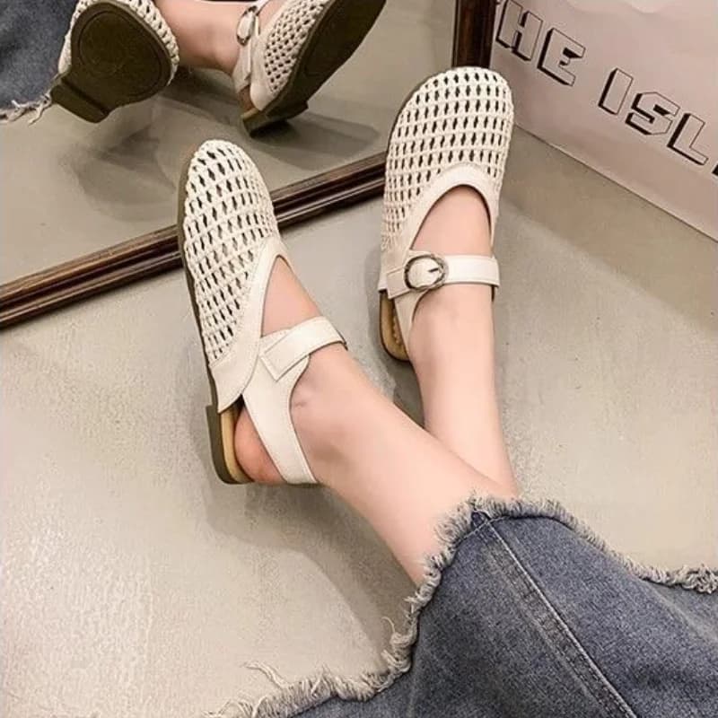 2026 Summer New Women's Hollow Woven Mary Jane Closed-Toe Sandals Soft Non-Slip Flat Beach Shoes Casual Versatile Velcro Pumps