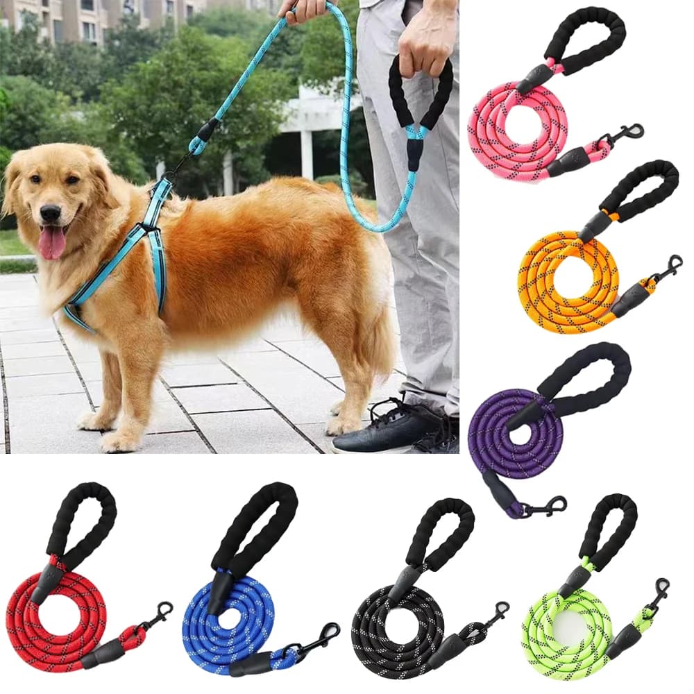 Un guinzaglio riflettente per cani con comoda impugnatura morbida e imbottita: un guinzaglio per cani da compagnia: migliora la sicurezza e il controllo