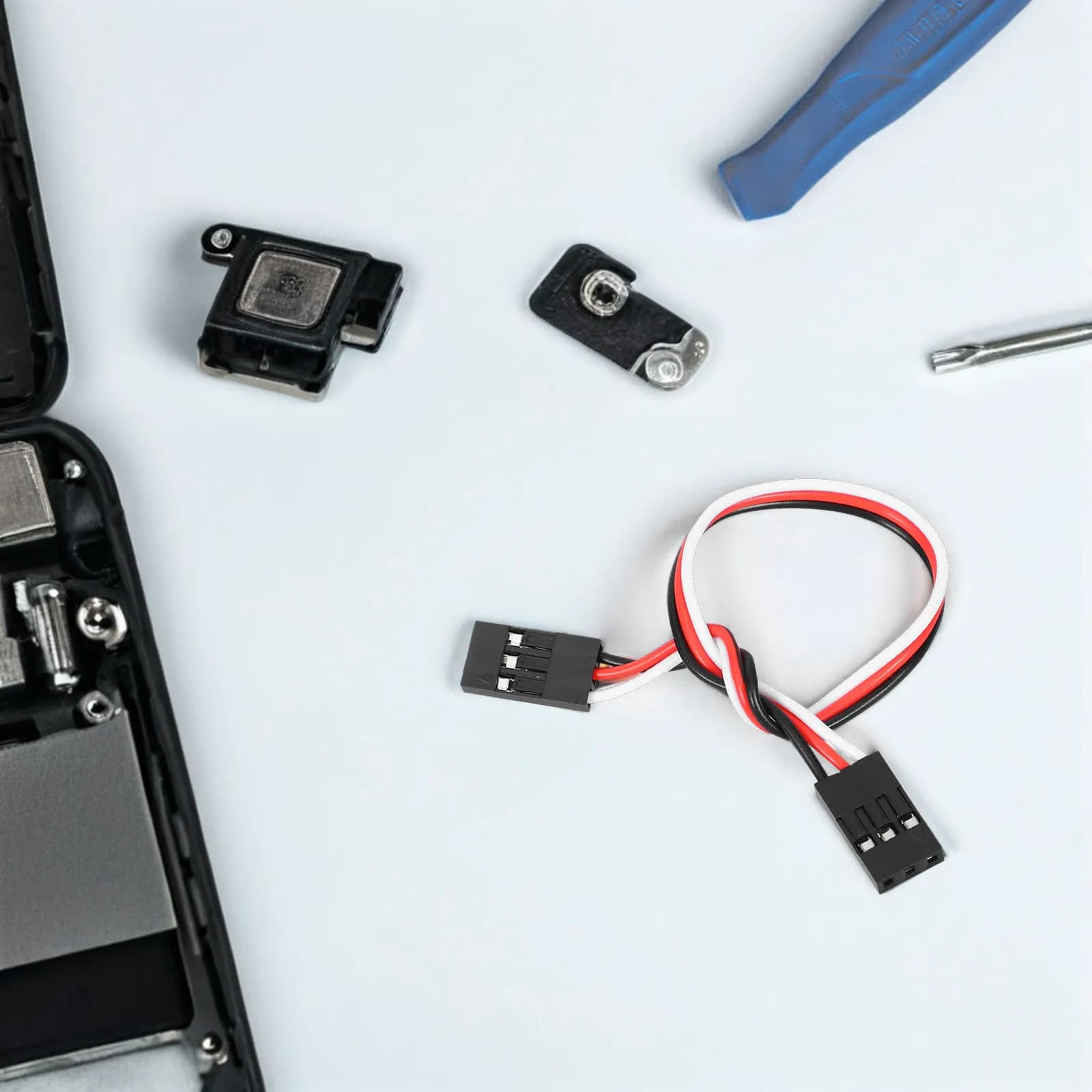 10 Pezzi Cavo di Prolunga Servo da 10 cm Femmina-Femmina a 3 Pin JST per Connessione Servo di Aerei RC, Auto, Elicotteri, con Connettore a Sgancio Rapido