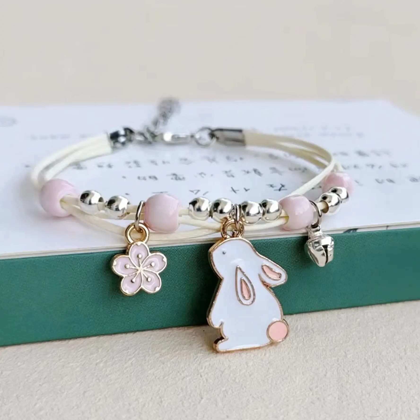 Coreano simpatico cartone animato coniglio fiore ciondolo bracciali per le donne ragazze moda fascino campana farfalla gatto braccialetto gioielli di amicizia