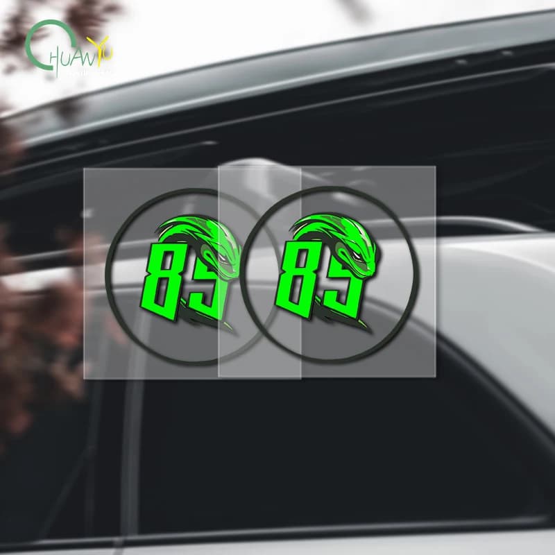 Adesivo riflettente creativo Wang Yibo stile star TRACER numero 85 per moto, valigie e serbatoi carburante