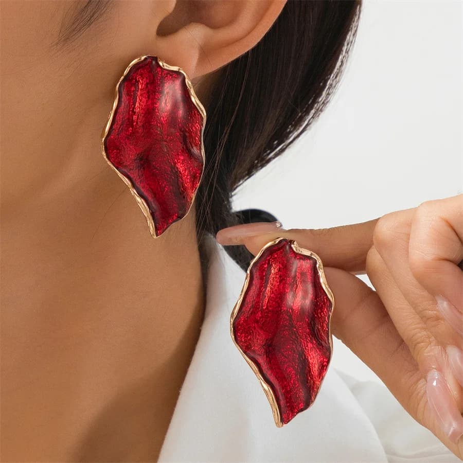 Orecchini pendenti con olio a foglia irregolare personalizzati francesi di fascia alta da sposa, gioielli di moda di lusso leggeri da donna, nuovo stile