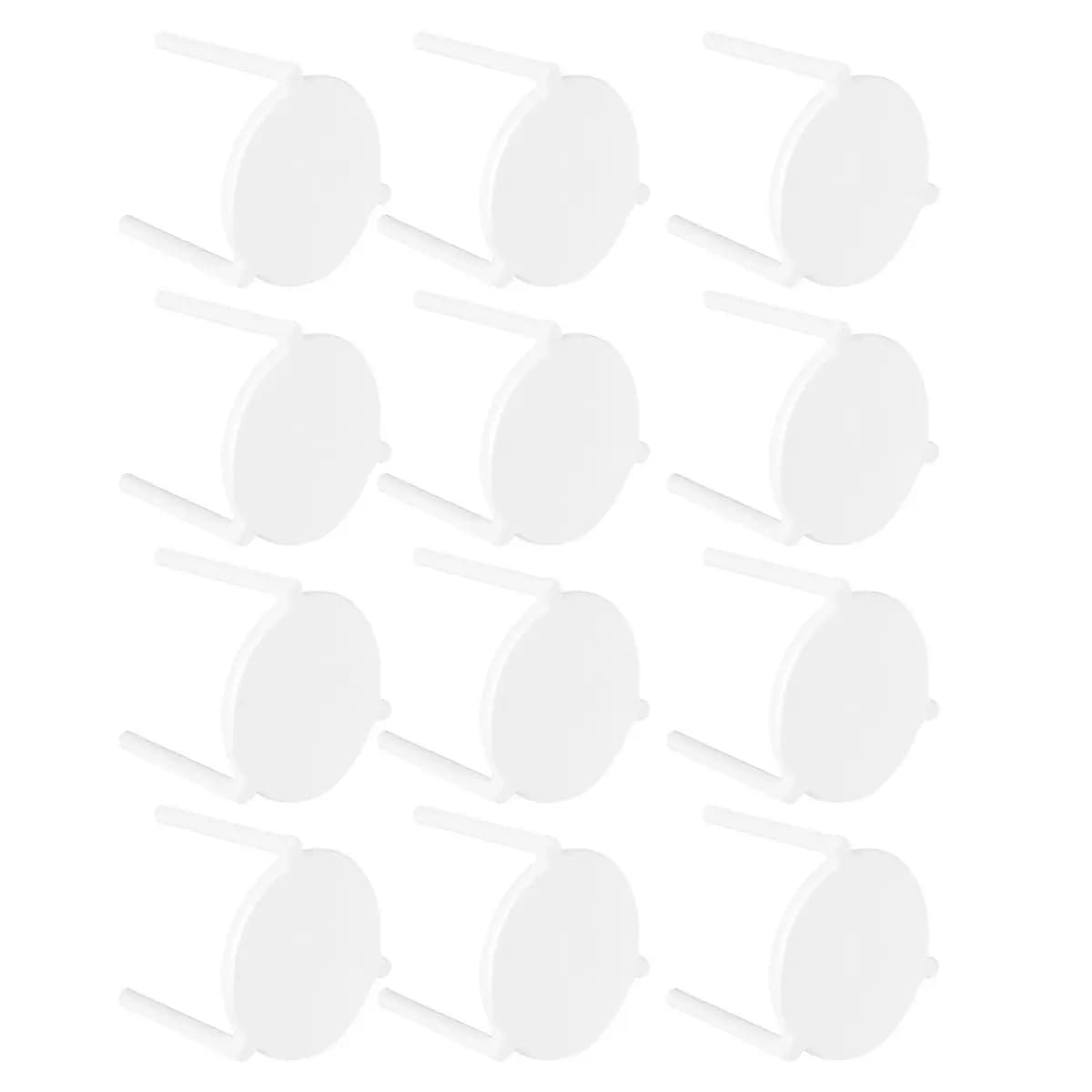 Supporto per pizza a treppiede da 100 pezzi, in plastica bianca impilabile, ideale per proteggere le torte dalla compattazione e dal bloccamento.