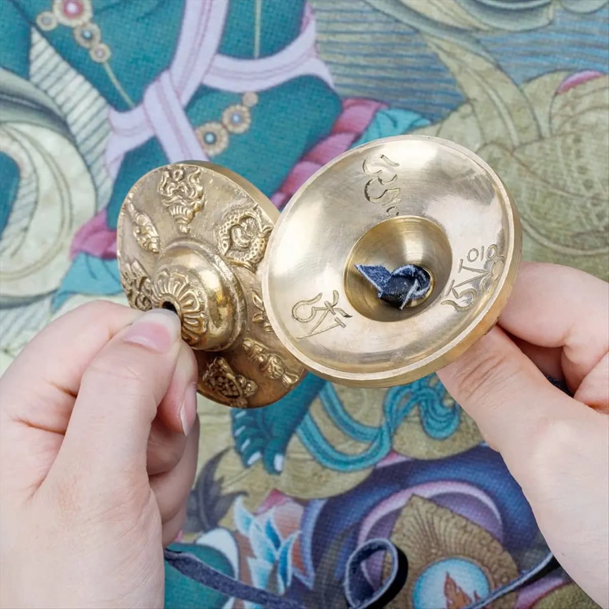 T32C New Tibetan Cymbals , Meditation Sanskrit Brass Chime Bells for Spiritual Healing Mindfulness, Yoga Buddhist