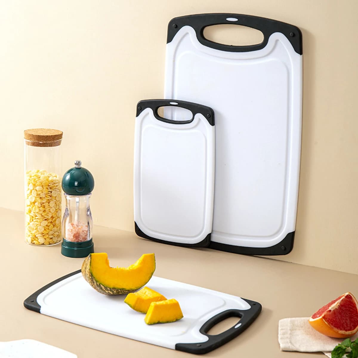 Tagliere in plastica bifacciale Tagliere multifunzionale per frutta e verdura con design in gomma antiscivolo