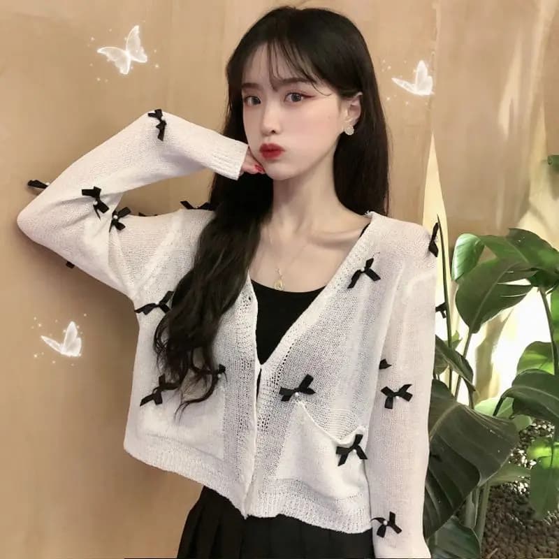 Estate New Internet Celebrity Bow protezione solare Cardigan piccolo sottile bianco cappotto allentato camicia lavorata a maglia a maniche lunghe per le donne
