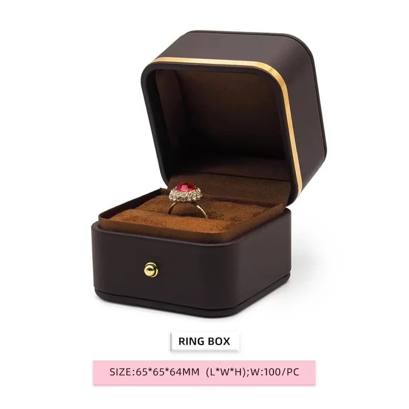 UOGE Elegante organizzatore di gioielli in pelle PU marrone chiaro di lusso per confezione regalo con ciondolo, collana, anello, braccialetto