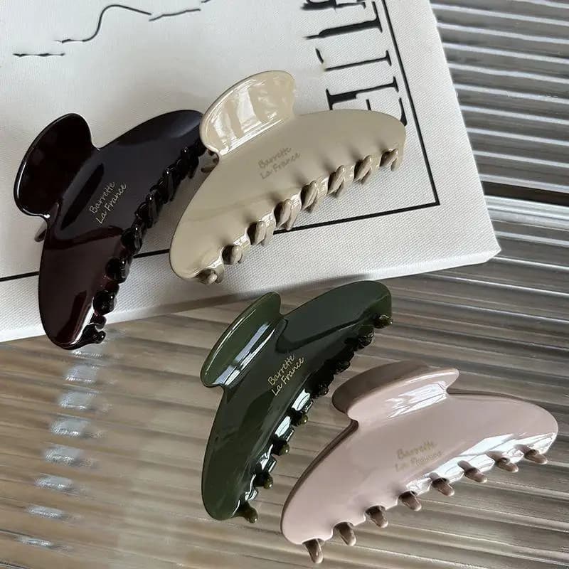 Acetate Hair Claw Clip Large Shark Style Sturdy Hold for Thick Hair Retro Korean Design