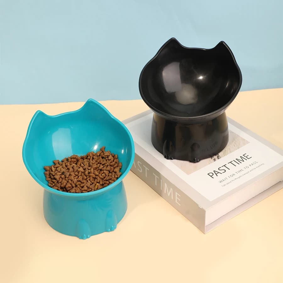 Nuova Ciotola Rialzata per Gatti con Protezione Collo, Anti-Ribaltamento, in Plastica, con Bordo Inclinato