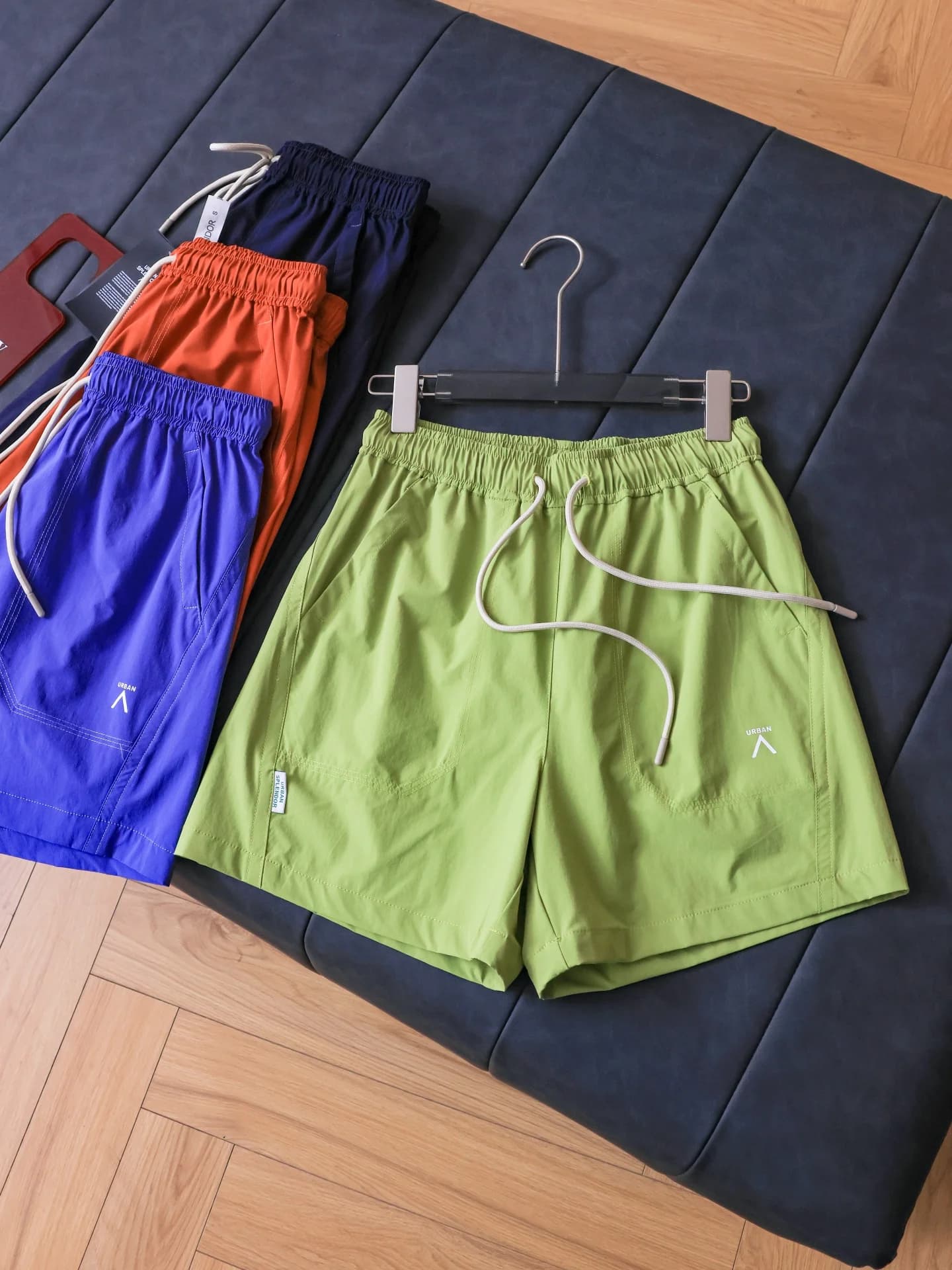 Pantaloncini Sportivi Traspiranti ad Asciugatura Rapida per Uomo e Donna, Leggeri e Assorbenti, Pantaloni da Spiaggia a Vita Alta in Nylon, Shorts Casual