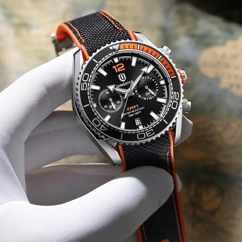 Men's sports chronograph watch The rotating bezel Quartz watches Men's watch with waterproof light calendar with fashionable silicone strap