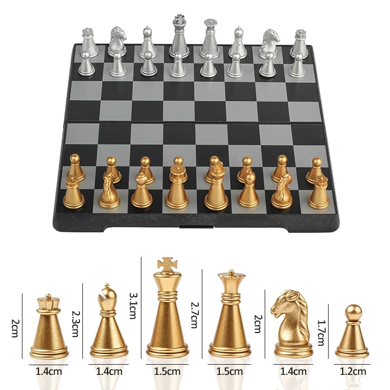 Scacchiera in plastica magnetica da viaggio portatile Set di giochi da tavolo piegato Set di giochi di scacchi internazionali durevoli Giocattoli educativi per bambini