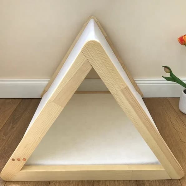 Tepee morbido per gatti in pino e flanella con letto Piccola casa per animali domestici Letto in legno per cuccioli di gatto