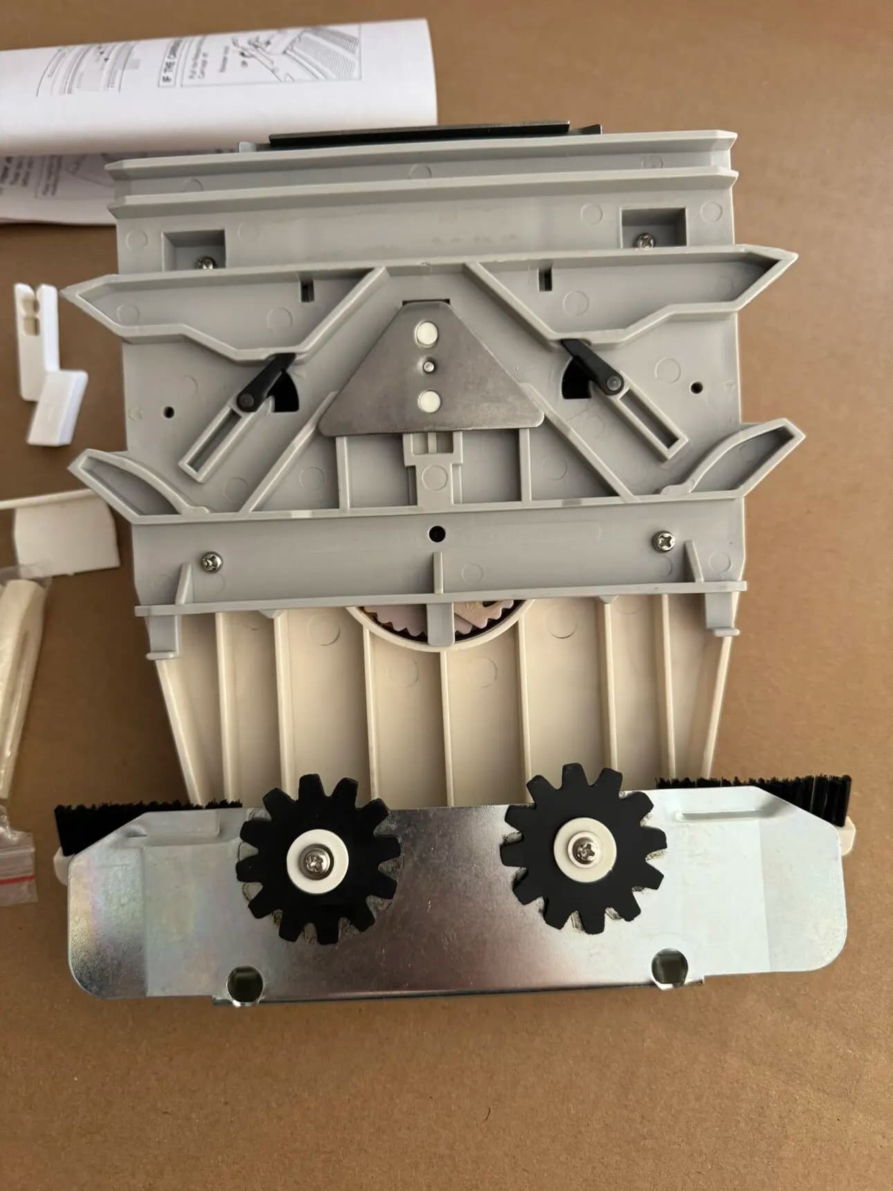 Ricambi Brother per Macchina da Tessitura Kh260 con Testa per Intarsi Floreali Ka2600