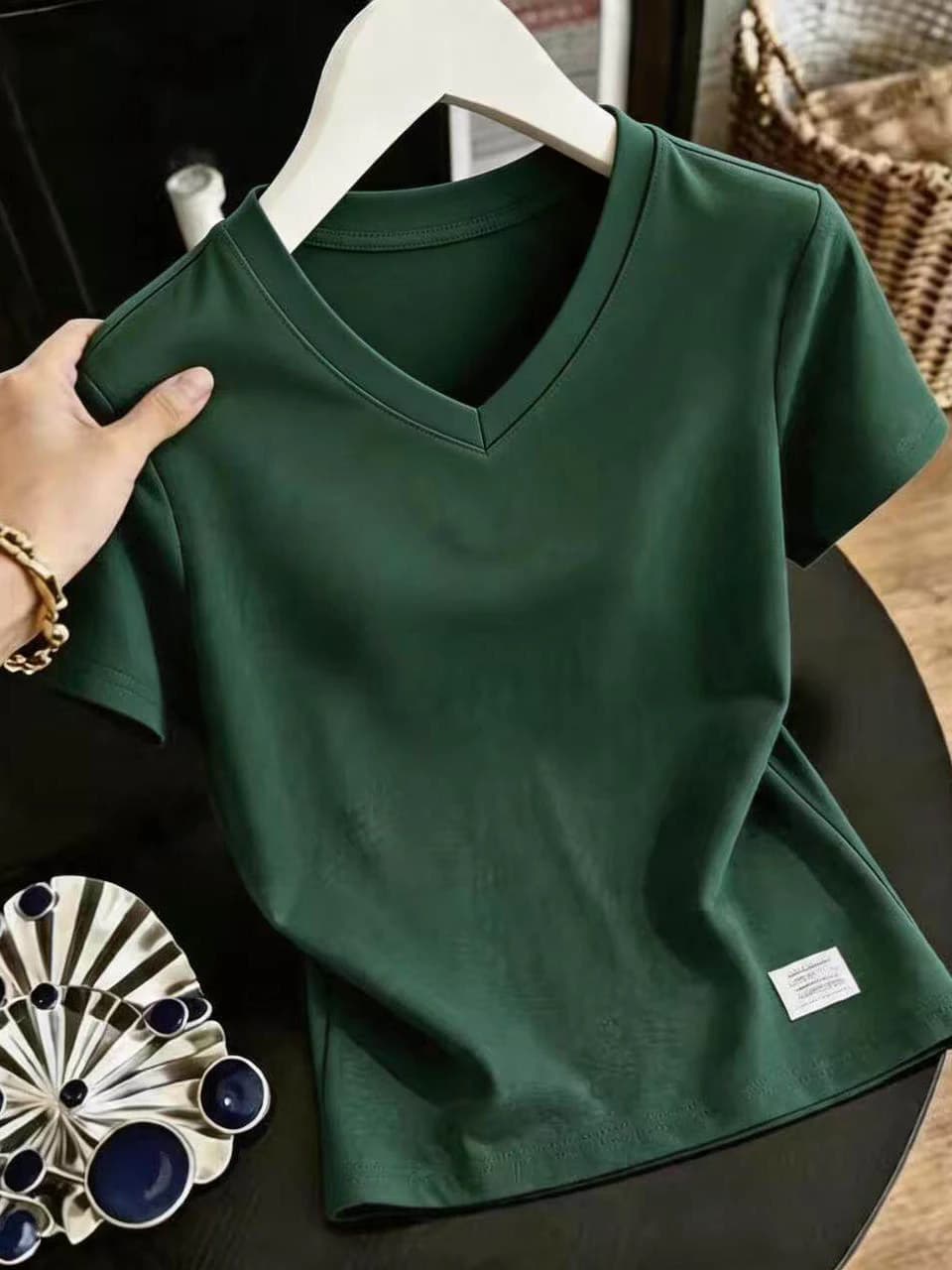 T-shirt semplice in cotone a maniche corte con scollo a V, top casual da donna, stile coreano, dimagrante, traspirante, comodo, moda estiva