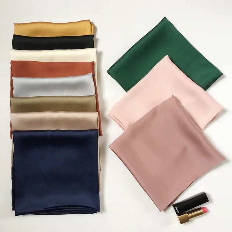 Spring Fashion Luxury Women 100% Mulberry Silk High Quality 70cm Square Scarves Bandana Kerchief Headband Hijab Shawls