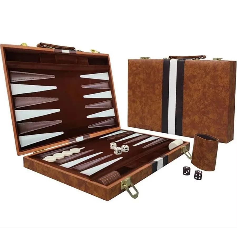 Set di Backgammon Classico con Scatola Pieghevole in Pelle, Gioco da Viaggio Portatile, Confezione Regalo Ideale per Amanti della Strategia