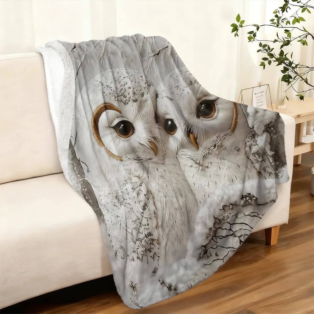 White Owl Plush Blanket, Ultra-Soft Flannel Snowy Owl Print, 2D Digital Heat Transfer, All-Season Bed Blanket, Dual Use for Sofa