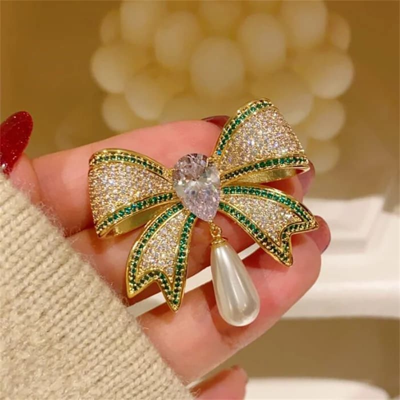 Exquisite Bowknot Pendant Pearl Brooches,For Women Crystal Temperament Safety Pins Clothing Silk Dress Scarf Anti slip buckle