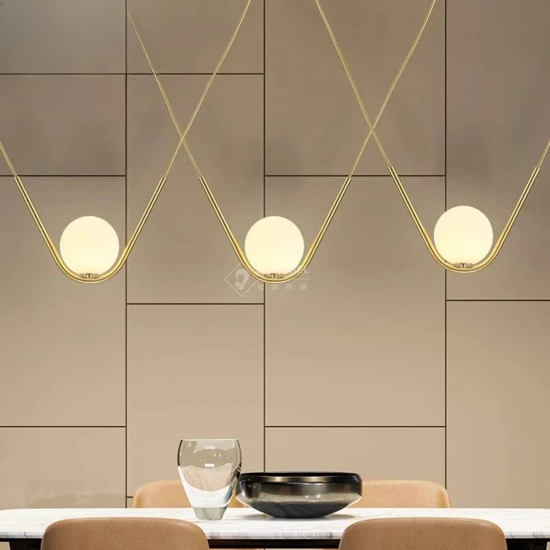 Nordic restaurant chandelier creative personality glass ball lamp modern minimalist art hotel front desk Internet celebrity