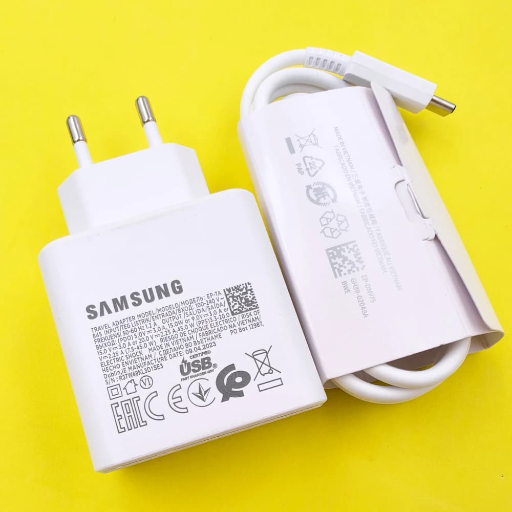 Samsung 45w EU/US/UK Caricatore PD3.0 Adattatore di ricarica super veloce Cavo di tipo C da 1 M per Galaxy S24 S25 FE Note20 Ultra Z Flip Fold 6 5
