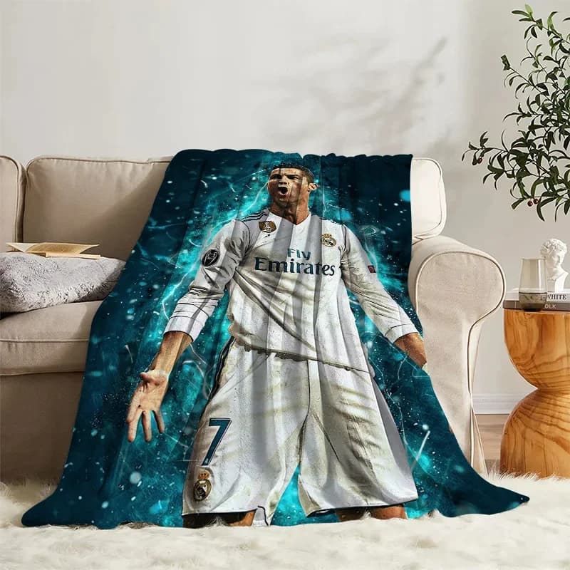 Simpatica coperta CR7 Ronaldo divano Camp Nap copriletto morbida coperta per bicicletta in pile tessili per la casa coperta regalo di compleanno arredamento camera da letto