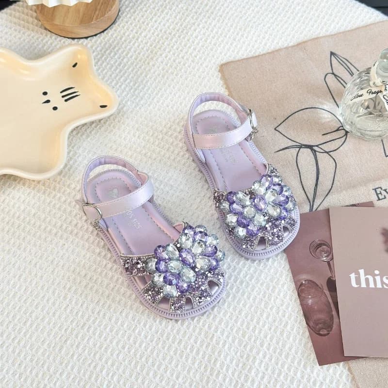 Sandali estivi per ragazza Scarpe da principessa per bambini con strass di lusso per la festa nuziale Paillettes Sandali piatti da passerella alla moda per bambini dolci