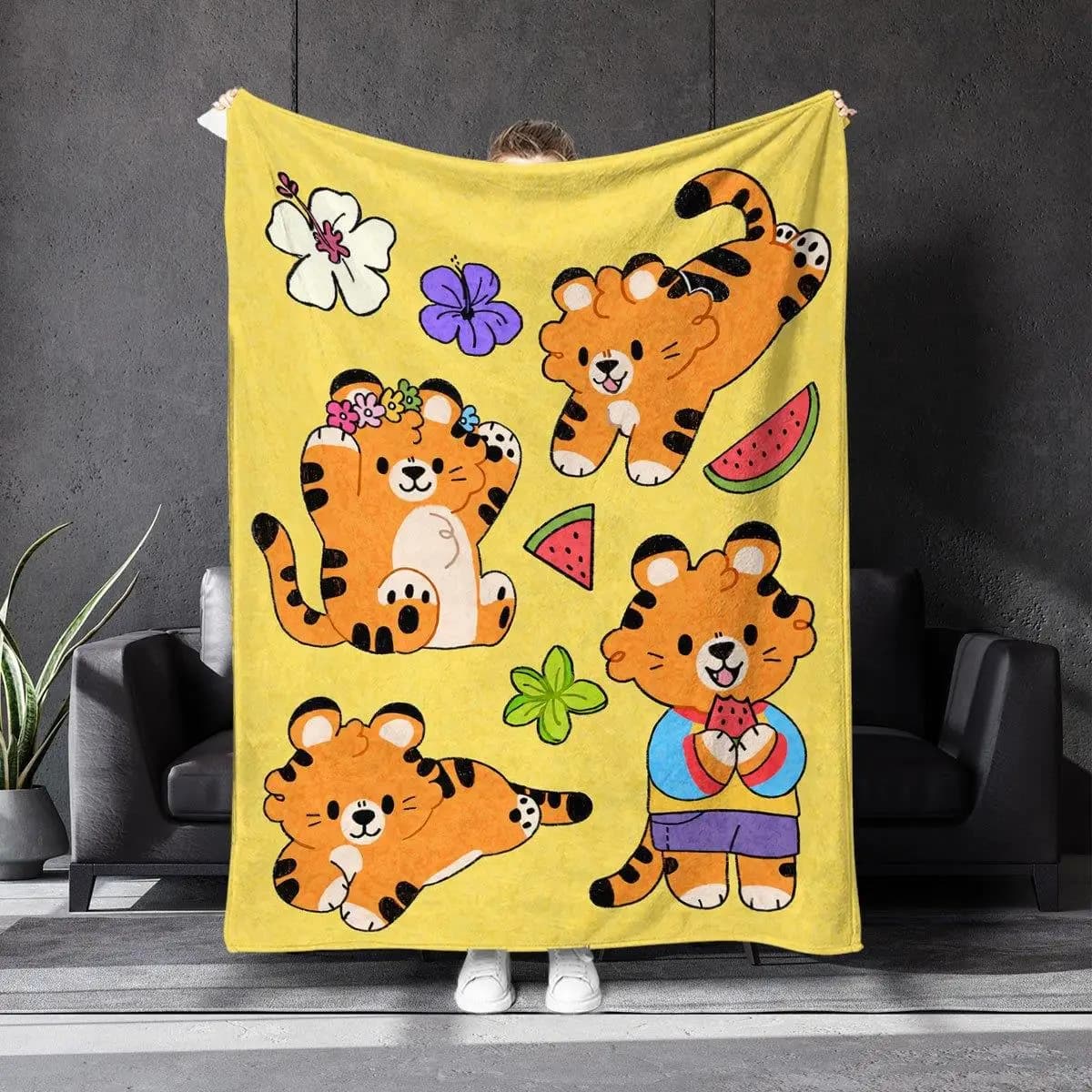 Coperta stampata in flanella con motivo tigre felice cartone animato adatta a tutte le stagioni adatta per divano da ufficio e viaggi