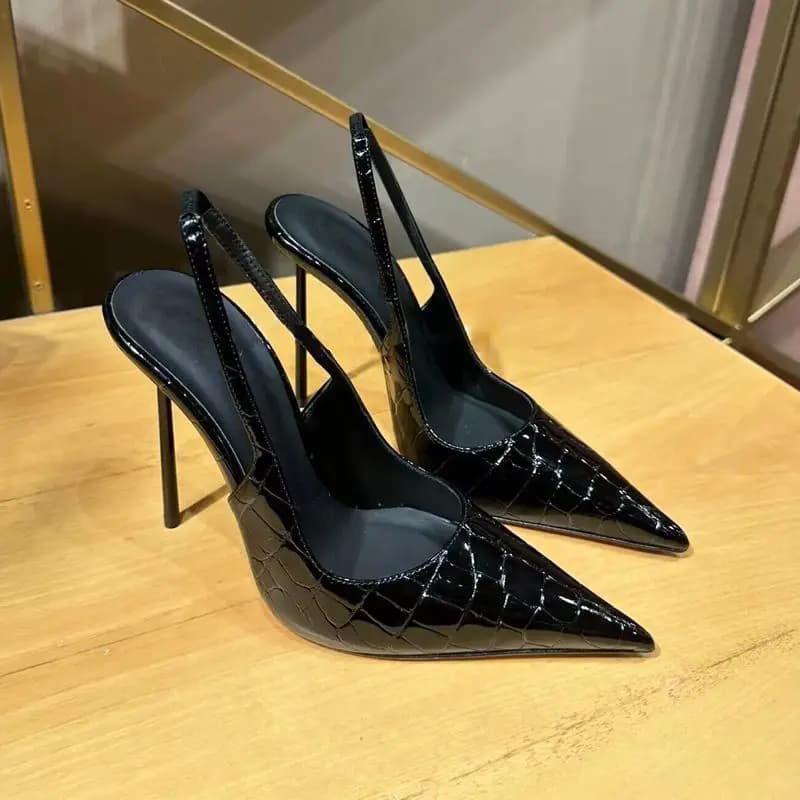 New Simplicious Sandals with Punta and Tallone Digged, European and American fashion, Versatili per Banchetti, Women's Shoes 2026 New