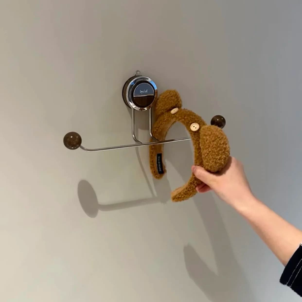 Gancio a ventosa Batoom con forte tenuta, senza foratura, porta fermagli per capelli, organizer decorativo in metallo per elastici e fasce per capelli