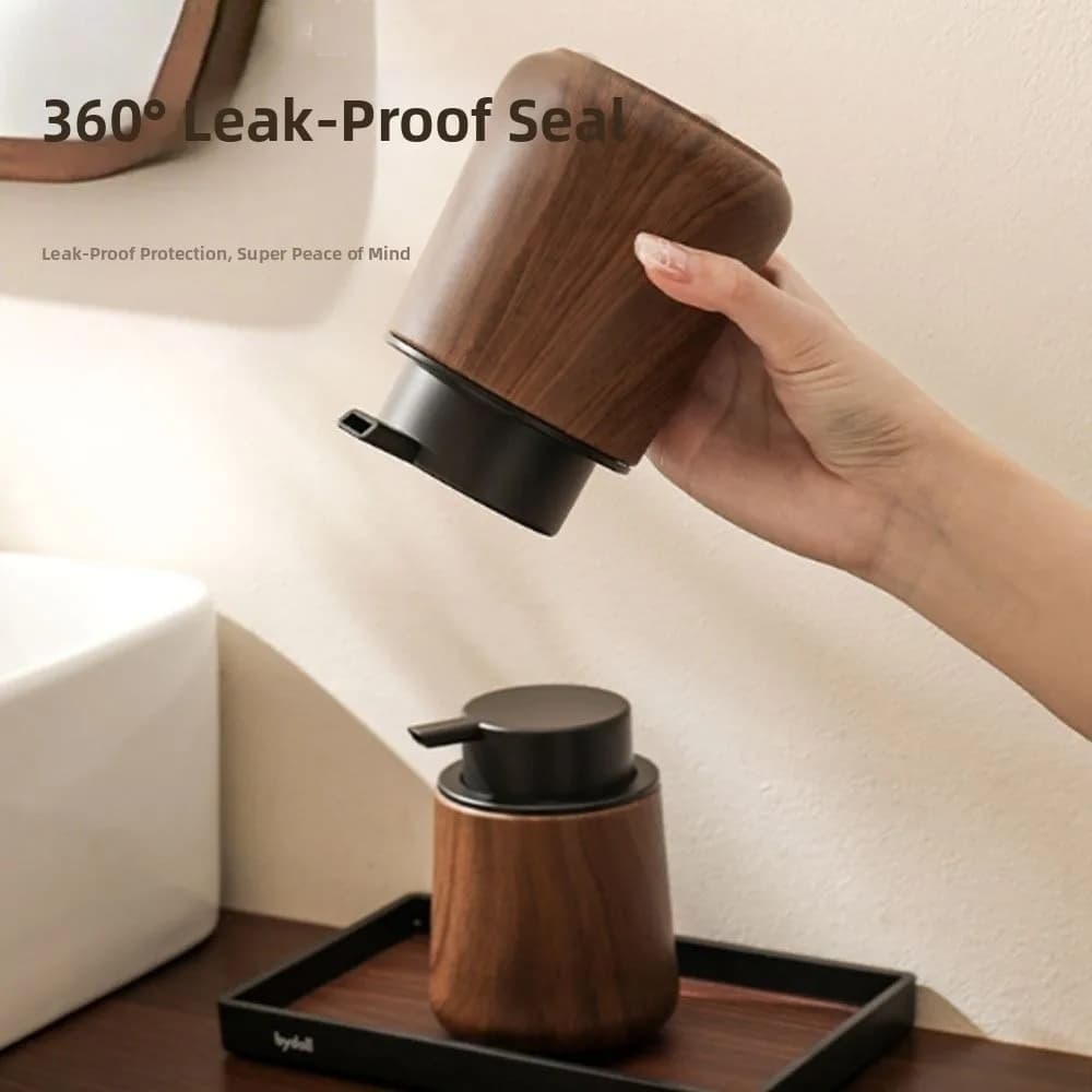 New Walnut Wood Grain Pump Bottle Refillable Portable Hand Soap Foaming Bottle Dispenser Bottle for Shampoo Shower Gel