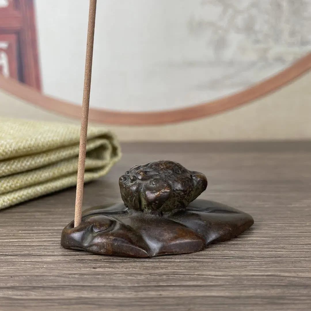 Lotus leaf toad incense burner Sticks Holder Statue for Tea Home Decor Ornaments