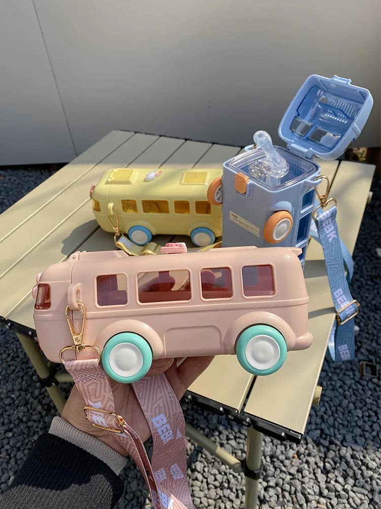 Simpatica tazza portatile per bambini, per auto e autobus, borraccia estiva per adulti ad alto valore estetico, in materiale Tritan