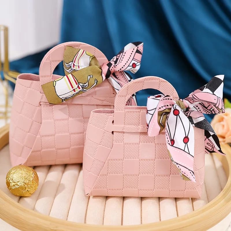 10pcs Distribute Leather Pink Gift Bags Wedding Favour Bag for Guest Mini Handbag with Ribbon Candy Packaging Box 2025 New
