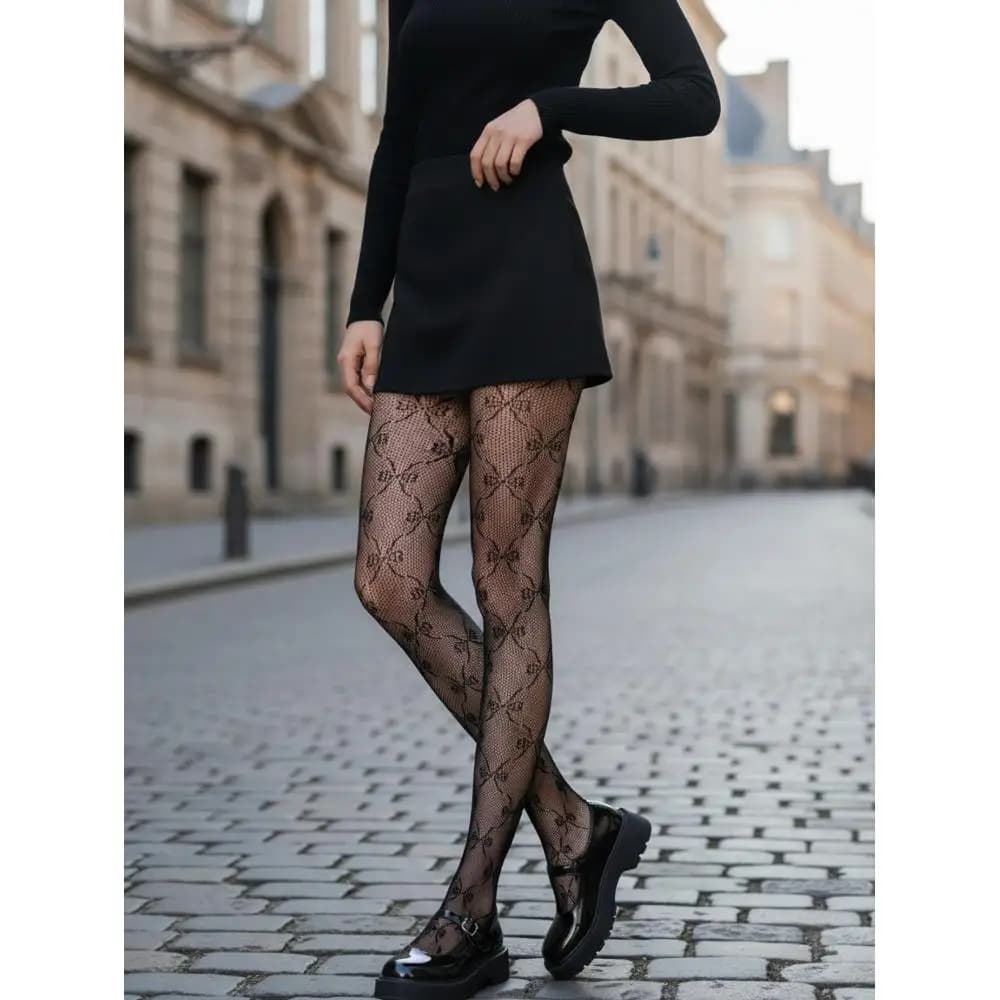 1 paio di calzini da donna a rete con pizzo a farfalla e collant sottili con base in seta anti-gancio, adatti per la primavera e l'estate