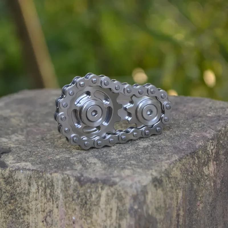 Catena per ingranaggi Fidget Spinner Catena Dente Volano Punta delle dita Giocattolo di decompressione Regalo Prima scelta Uomo romantico