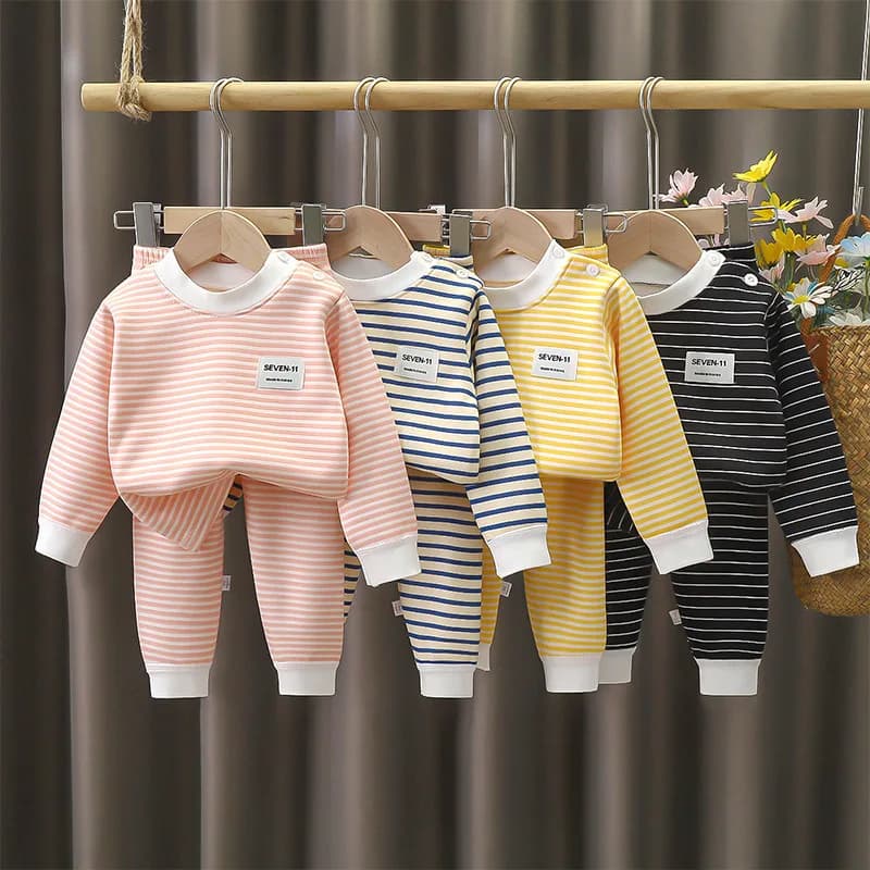 2026Baby Warm Clothing Set Fleece Lined Children Boys Girls Striped Underwear Sleepwear Set Ideal for Home Pajamas Autumn Winter