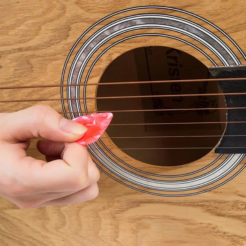 Set di 5 plettri per chitarra e plettri per chitarra per chitarra acustica, chitarra elettrica, basso, ukulele, supporto adesivo (colore casuale)