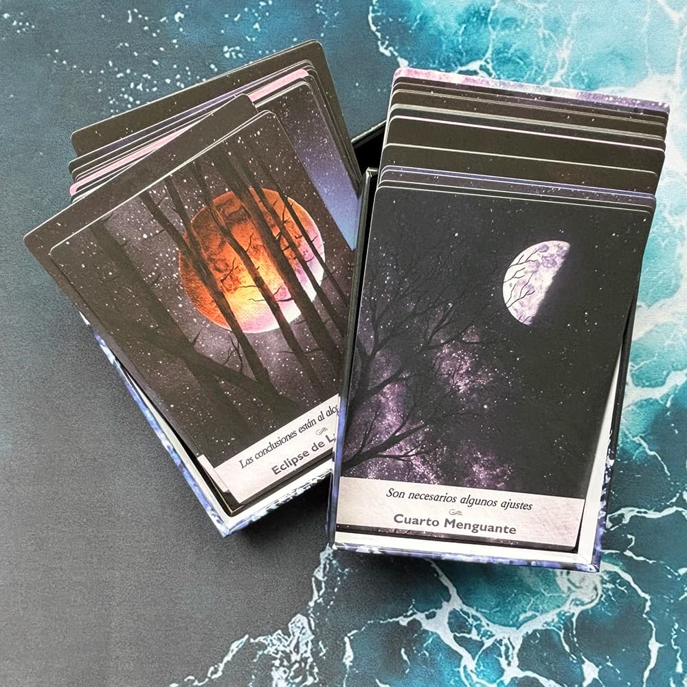 Mazzo di Carte Oracolo in Spagnolo con Confezione e Guida PDF Inclusi - Connessi con l'Energia Lunare per Intuizione e Manifestazione