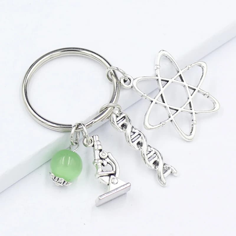 New Biology portachiavi Chemist Microscope DNA Atom ciondolo portachiavi insegnante di scienza Biology Gift gioielli medici donna uomo