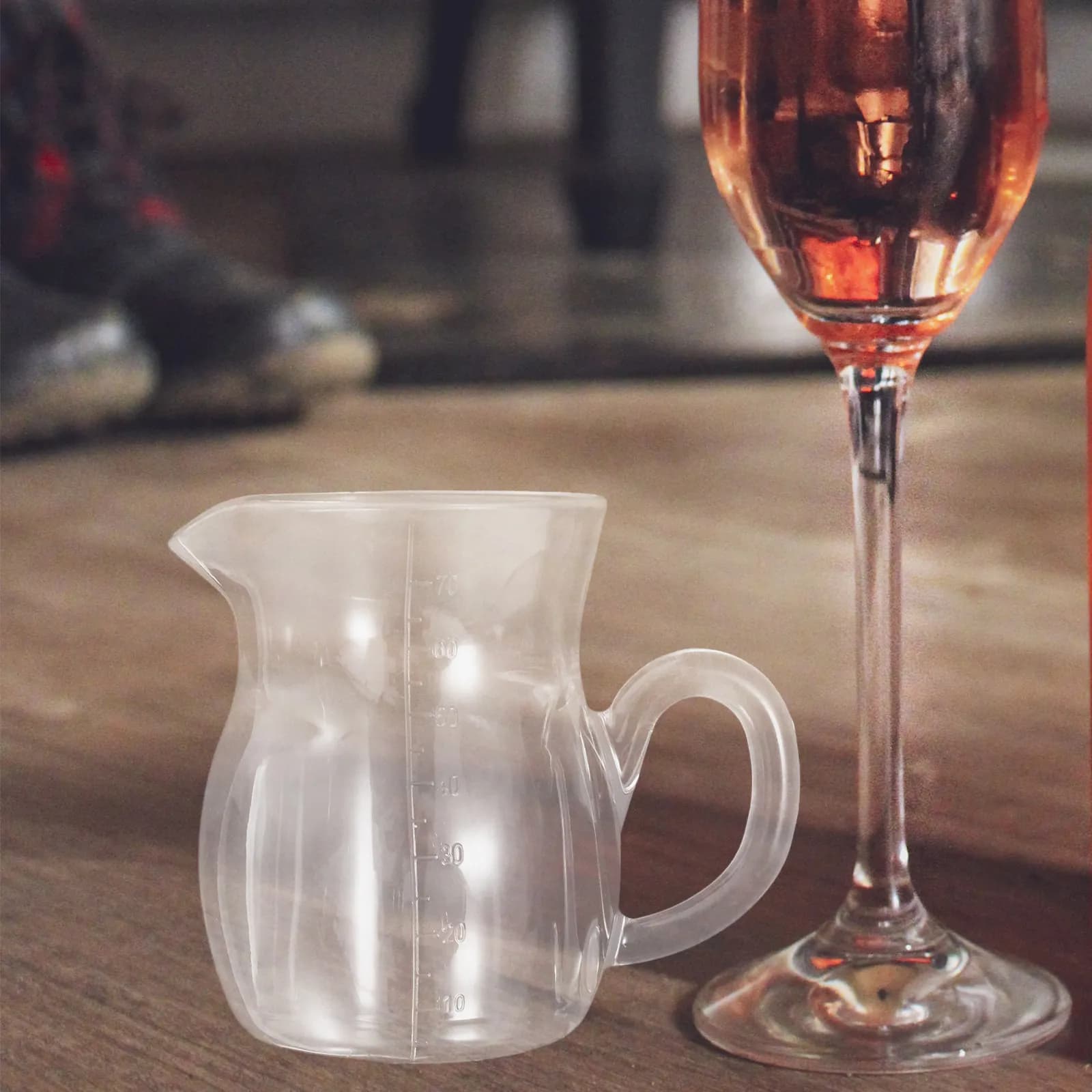 Small Wine Dispenser Transparent Decanter Pitcher Handled Practical Pourer for Home Bar Kitchen Use Miniature Wine Dispenser