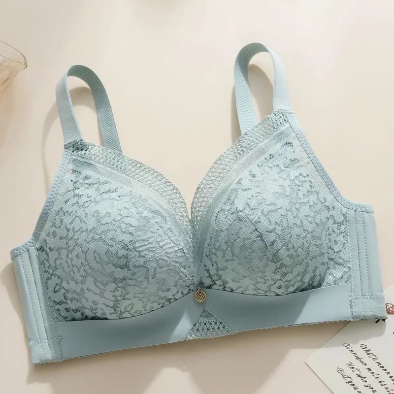 Thin Top Thick Bottom Molded Cup Womans Bra Adjustable Straps Gathers Shapes Wireless Lady Brassiere Sexy Lace Lingerie Girl Bra