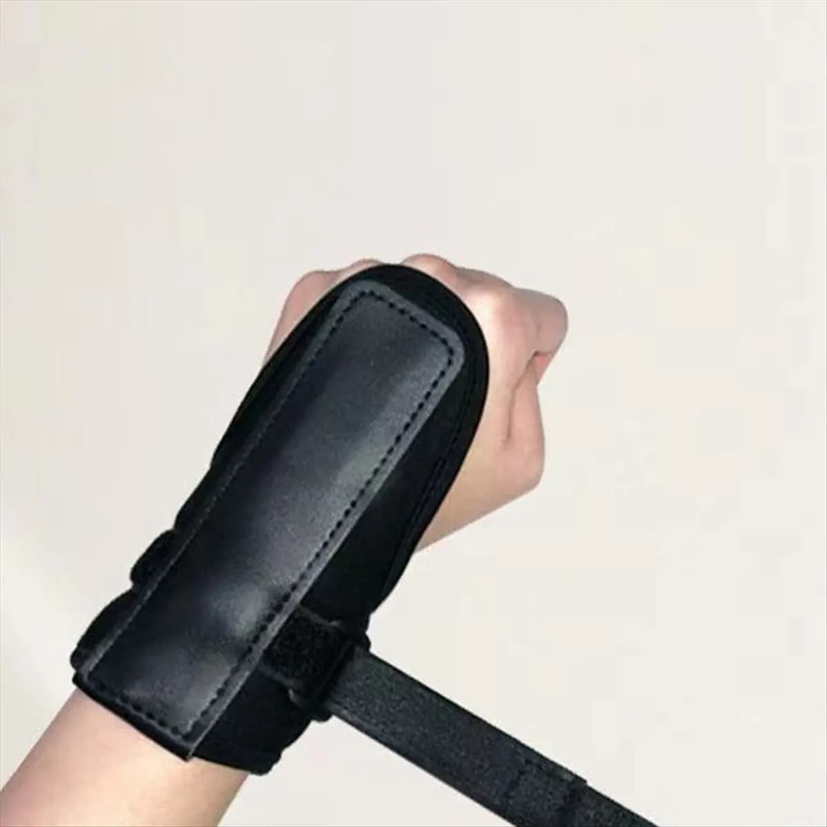 (ABYM) Supporto rinforzato per il polso da golf, allenatore per lo swing del golf, correttore di postura e movimento per principianti